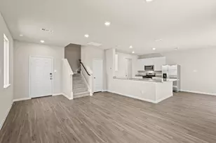 1102 Burkes Rdg Trl, Conroe, TX 77301 - Photo 2