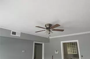 2417 5 Southmore Blvd, Houston, TX 77004 - Photo 6