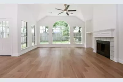 202 Knoll Forest Drive, Sugar Land, TX 77479 - Photo 12