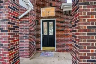 202 Knoll Forest Dr, Sugar Land, TX 77479 - Photo 2