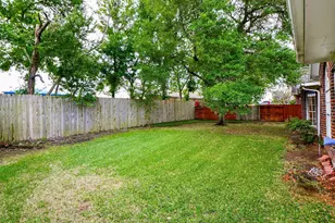 202 Knoll Forest Dr, Sugar Land, TX 77479 - Photo 38