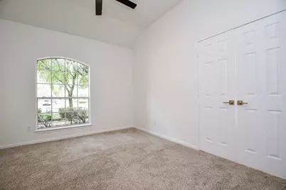 202 Knoll Forest Drive, Sugar Land, TX 77479 - Photo 32