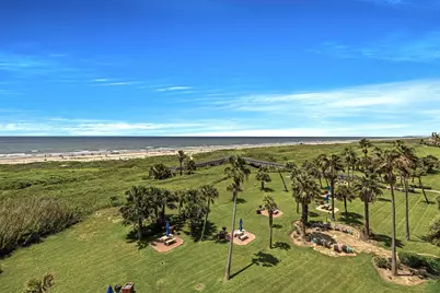 1401 E Beach Drive #109, Galveston, TX 77550 - Photo 24