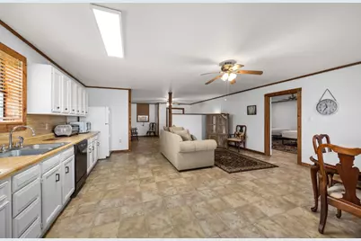 1342 Fm 2434, Weimar, TX 78962 - Photo 40