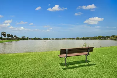 18743 Martinique Drive, Nassau Bay, TX 77058 - Photo 18