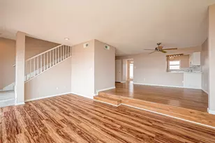 10 Mariner Village Dr, Pasadena, TX 77586 - Photo 12