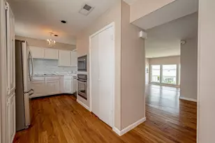 10 Mariner Village Dr, Pasadena, TX 77586 - Photo 16