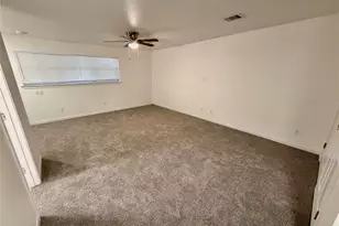 316 Angle St, Angleton, TX 77515 - Photo 16