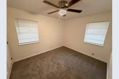 316 Angle Street, Angleton, TX 77515 - Photo 24