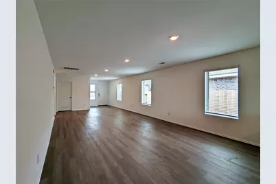 8810 Wooster Trails Drive, Baytown, TX 77521 - Photo 4