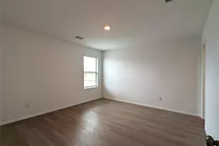 8810 Wooster Trails Dr, Baytown, TX 77521 - Photo 8