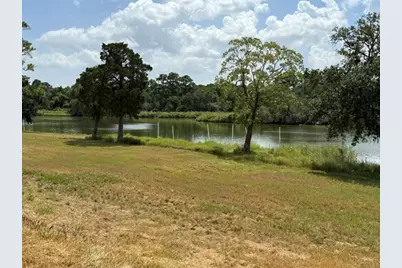 4420 Leslies Way, Dickinson, TX 77539 - Photo 6