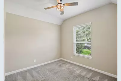 11022 Sarah Bluff Lane, Cypress, TX 77433 - Photo 20
