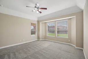 11022 Sarah Bluff Ln, Cypress, TX 77433 - Photo 24