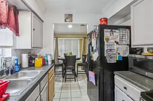 16319 Clearmont Dr, Houston, TX 77053 - Photo 12