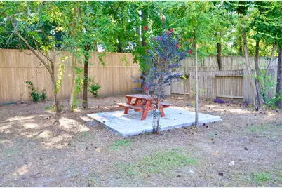 15 Thicket Grove Place, Conroe, TX 77385 - Photo 34