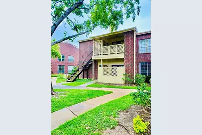 8055 Cambridge Street #34, Houston, TX 77054 - Photo 2