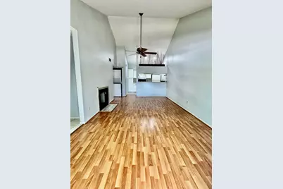 8055 Cambridge Street #34, Houston, TX 77054 - Photo 6