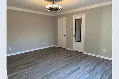 7 April Point Drive S #7, Conroe, TX 77356 - Photo 6