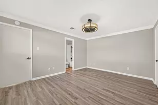 7 April Point Dr S, Conroe, TX 77356 - Photo 14