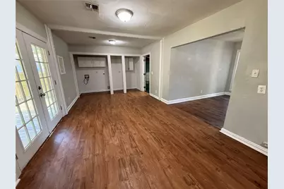 1211 17th Avenue N, Texas City, TX 77590 - Photo 10