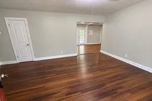 1211 17th Ave N, Texas City, TX 77590 - Photo 4