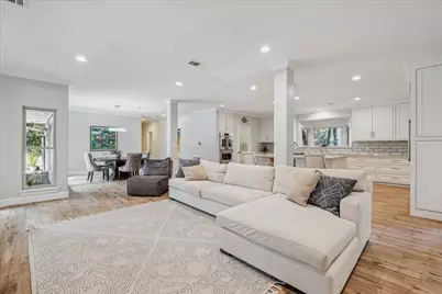 2835 W Wildwind Circle, The Woodlands, TX 77380 - Photo 18