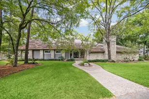 2835 W Wildwind Cir, Spring, TX 77380 - Photo 2