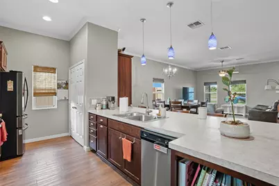 623 W Deberry Avenue, Aransas Pass, TX 78336 - Photo 14