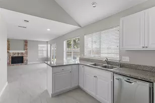 10402 Trading Post Dr, Houston, TX 77064 - Photo 10