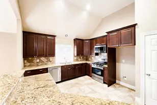 7906 Hazy Brook Ln, Humble, TX 77396 - Photo 4