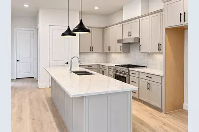 5018 Schuler Street, Houston, TX 77007 - Photo 4