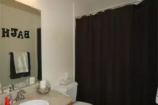 13110 Rippling Creek Ln, Pearland, TX 77584 - Photo 22