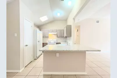 5619 Gineridge Drive, Houston, TX 77053 - Photo 8