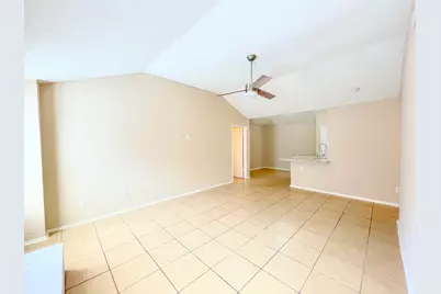 5619 Gineridge Drive, Houston, TX 77053 - Photo 6