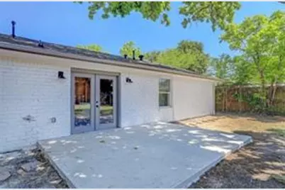 9214 Mahoning Drive, Houston, TX 77074 - Photo 14