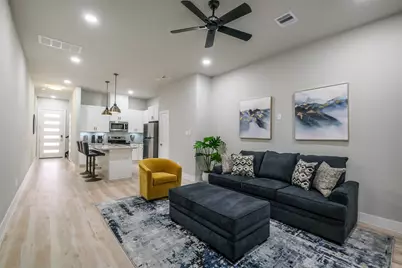 8328 Mariah Street #B, Houston, TX 77051 - Photo 6