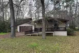 566 Gov Wood Dr, Point Blank, TX 77364 - Photo 4