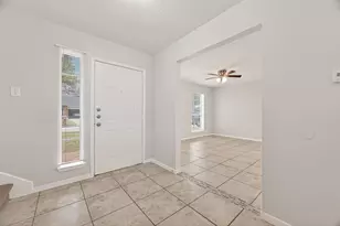 5439 Baslow Dr, Katy, TX 77449 - Photo 4