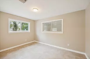 241 S Masonic St, Bellville, TX 77418 - Photo 16