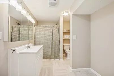 241 S Masonic St, Bellville, TX 77418 - Photo 10