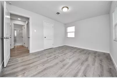 302 County Park Drive, League City, TX 77573 - Photo 12