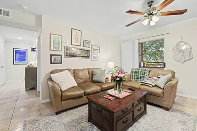 501 W 26th Street #210, Austin, TX 78705 - Photo 6