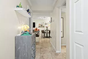 501 W 26th St, Austin, TX 78705 - Photo 28