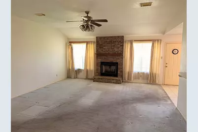 872 Granville Drive, Houston, TX 77091 - Photo 2