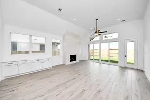 9606 Chateau Hill, Manvel, TX 77578 - Photo 6