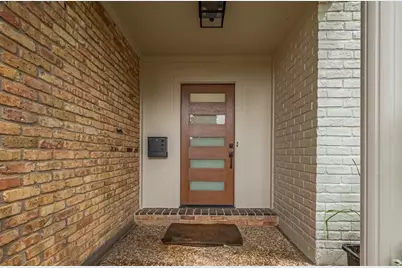 1375 Country Place Drive, Houston, TX 77079 - Photo 2