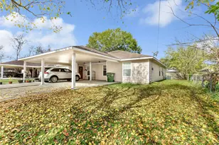 1018 Glendale St, Dayton, TX 77535 - Photo 2