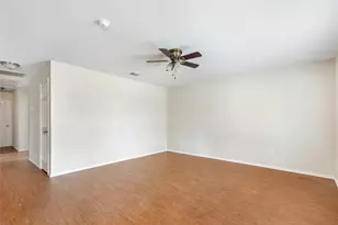 1018 Glendale St, Dayton, TX 77535 - Photo 6