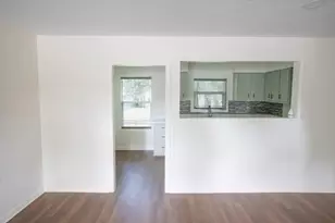 55 Elm Ct, Lake Jackson, TX 77566 - Photo 6